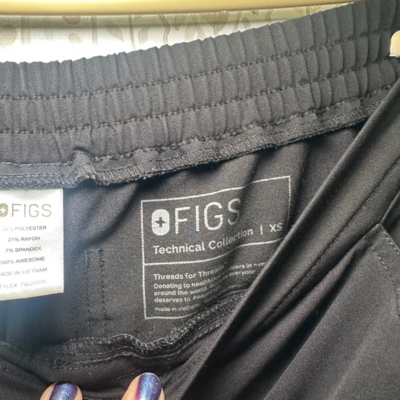 FIGS Black Technical collection Scrub Pants Womens XS Jogger Fit Zipper Pockets - Picture 6 of 10